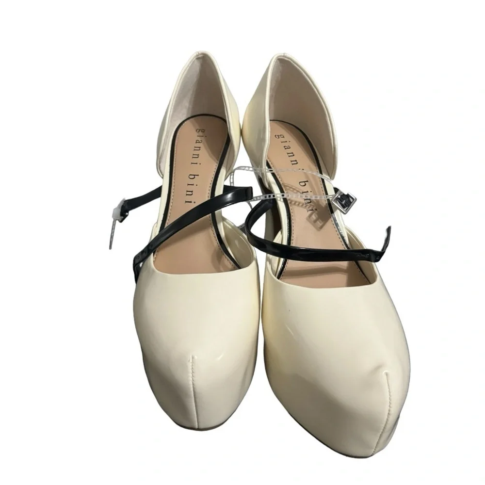 Gianni Bini Cream Platform Sky High Almond Toe Heels